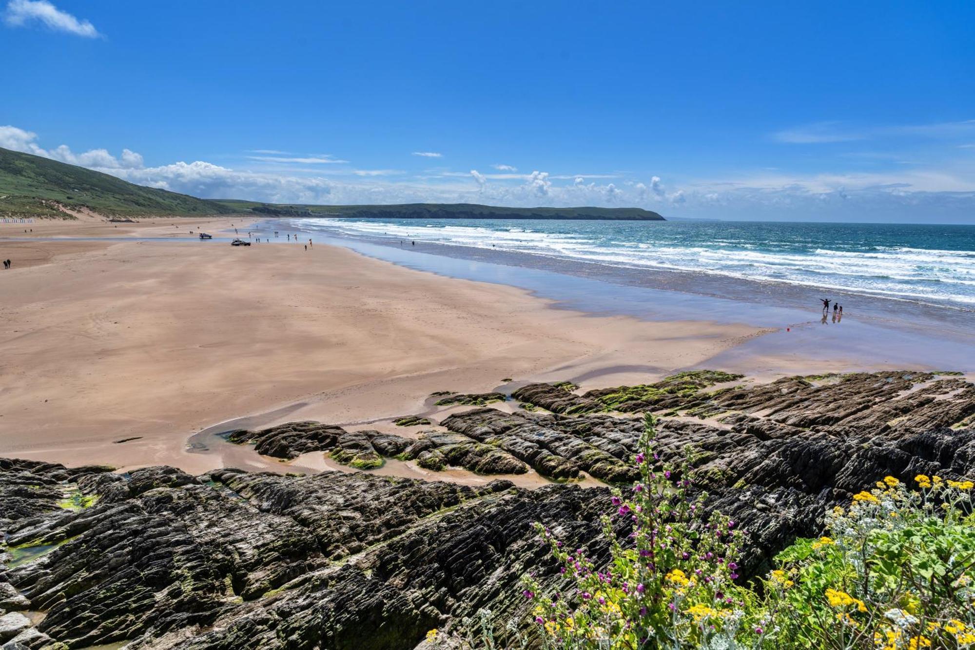 Finest Retreats - Ocean Lookout - Luxury Woolacombe Beach Apartment With Sea Views エクステリア 写真